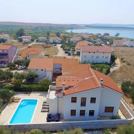 Cvita Villa *